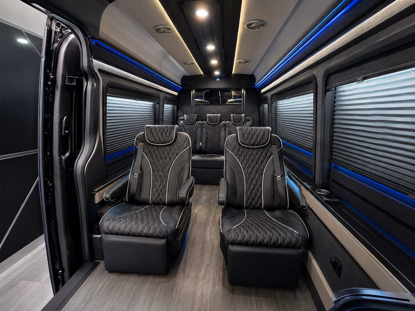 fargocharterbuscompany com is the smart way to arrange group transportation to and from far